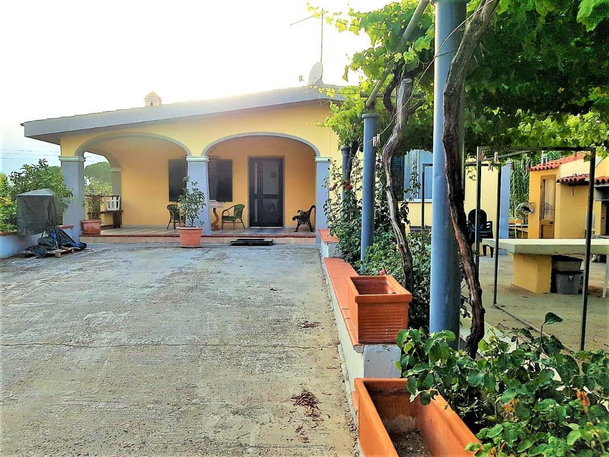 Villetta Su Barrali Orosei Bagian luar foto