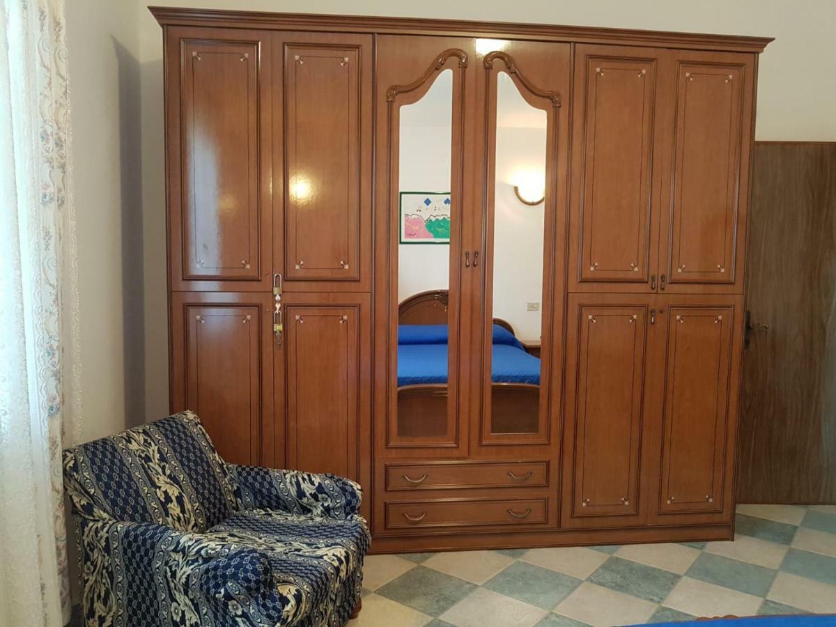Villetta Su Barrali Orosei Bagian luar foto